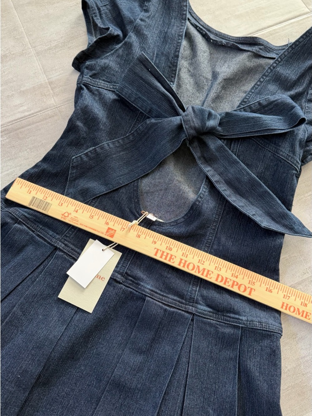 ee:some Denim Open‑Back Bow Dress – Medium - Picture 9 of 9